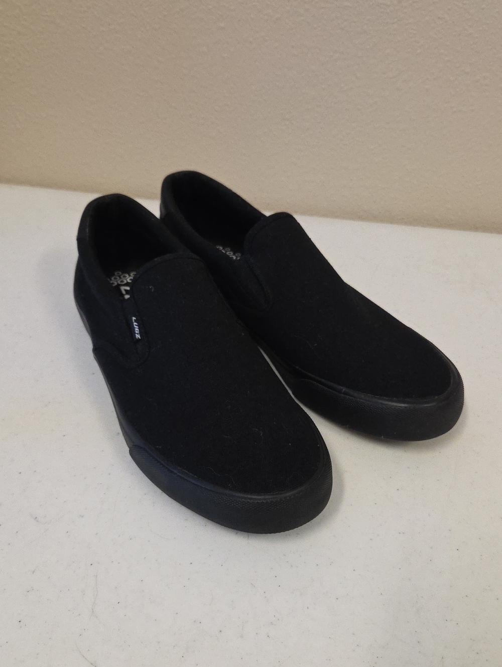Lugz Men's Black Slip-On Canvas Shoes Size 13